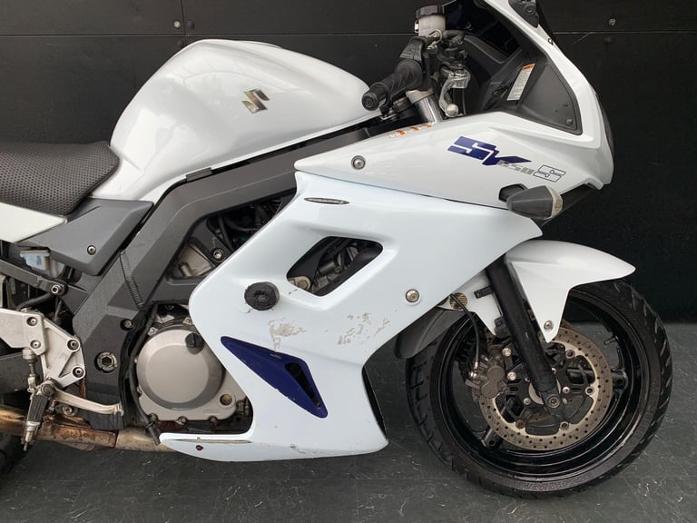 SUZUKI SV 650 PROJECT BIKE HPI CLEAR