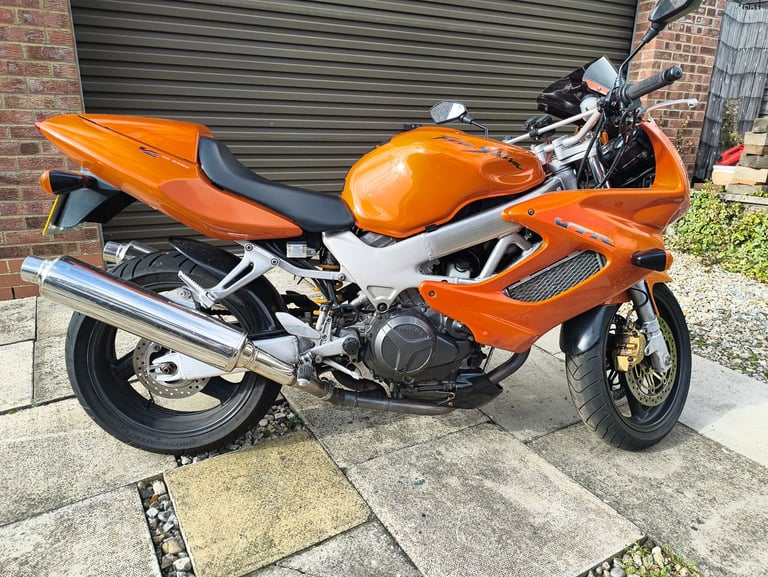 Honda, VTR, 1999, 996 (cc) Firestorm 