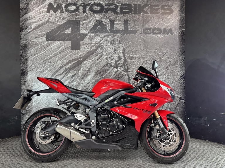 TRIUMPH DAYTONA 675 2014