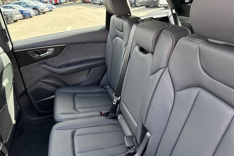 2025 Audi Q7 3.0 TDI V6 Black Edition Tiptronic quattro Euro 6 (s/s) 5dr SUV Automatic
