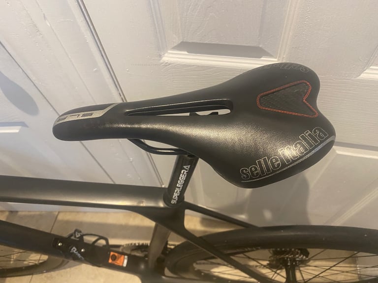 Bike Club-Canyon Endrance CF SL Disc 8.0 Di2 Carbon Road Bike