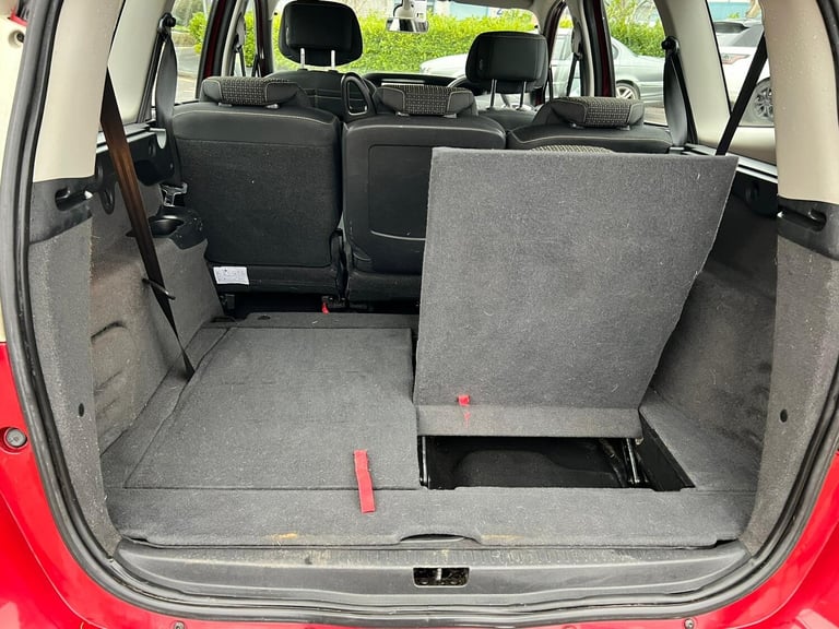2009 Renault Grand Scenic 1.5 dCi Dynamique 5dr MPV Diesel Manual