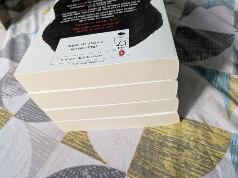 NEW one of us is lying book set by Karen McManus 