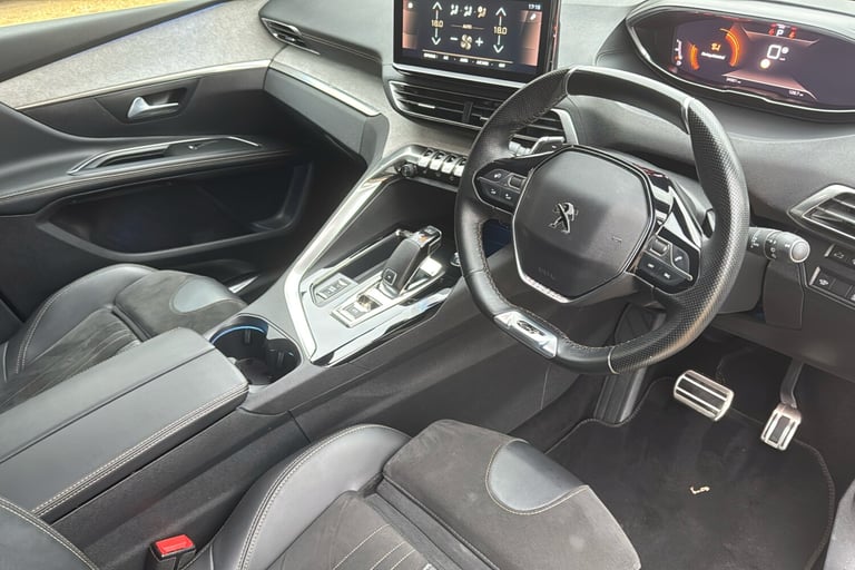  Peugeot 5008 SUV 1.2 Puretech Gt Premium Suv 5dr Petrol Eat Euro 6 s/s 130 Ps