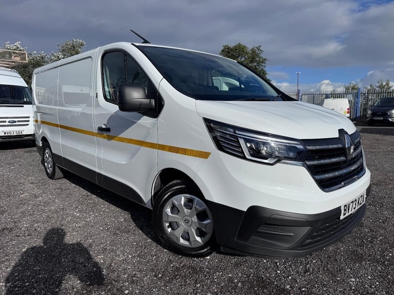 2023 73 Renault Trafic LL30 LWB Advance Van. Aircon. Appleplay. Rear Cam. NAV.