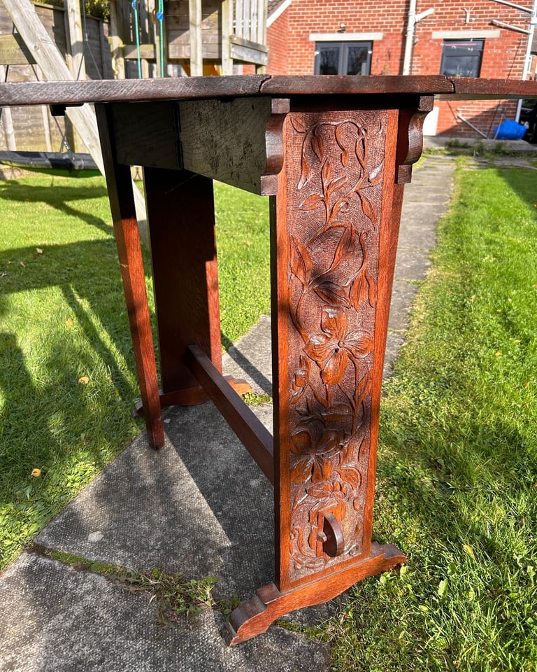 image for Nice Arts & Crafts Style Folding Table 