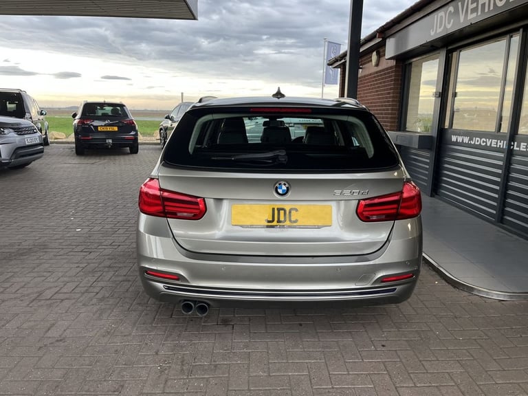 2015 BMW 3 Series 320d Sport 5dr Step Auto ESTATE DIESEL Automatic