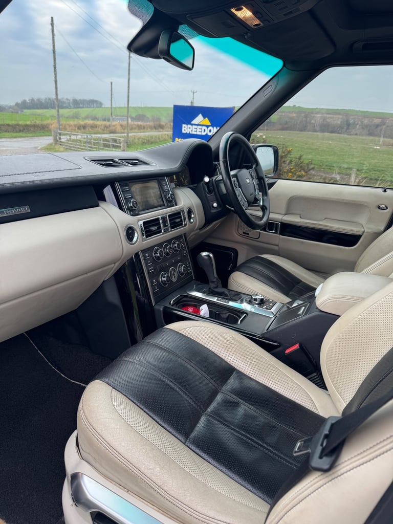 Range Rover supercharged autobiography 