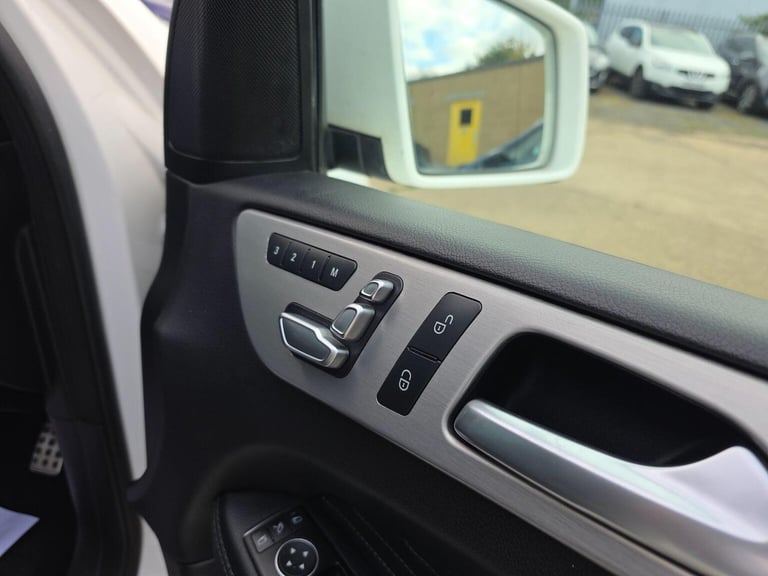 MERCEDES-BENZ GLE CLASS 3.0 GLE350d V6 AMG Line (Premium) G-Tronic 4MATIC Euro