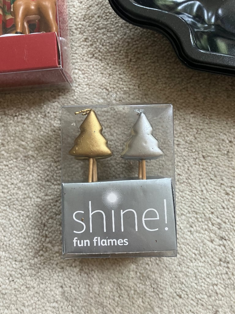 Baking: Cake Board/Christmas Tree Cake Baking Tin/Cake Decorations/Candles