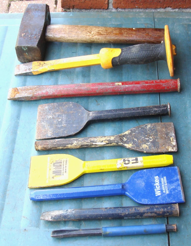 Masonary - Brickwork Tools , as per the attached photos