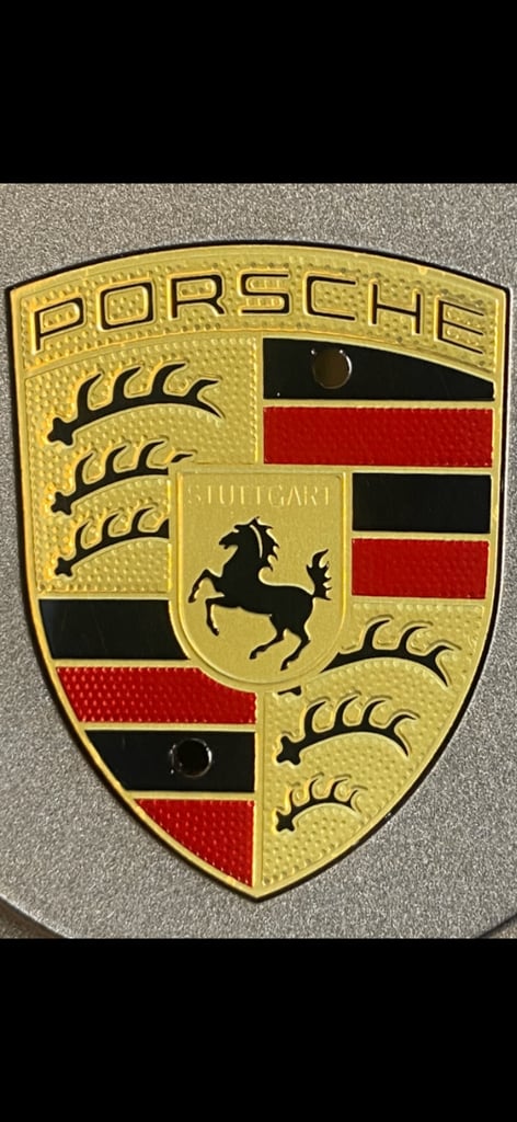 21” genuine Porsche alloy wheels with tyres.