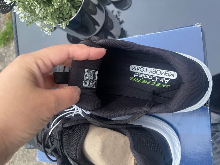 Skechers sketch lite pro for Men trainer new with box uk 11 colour black 