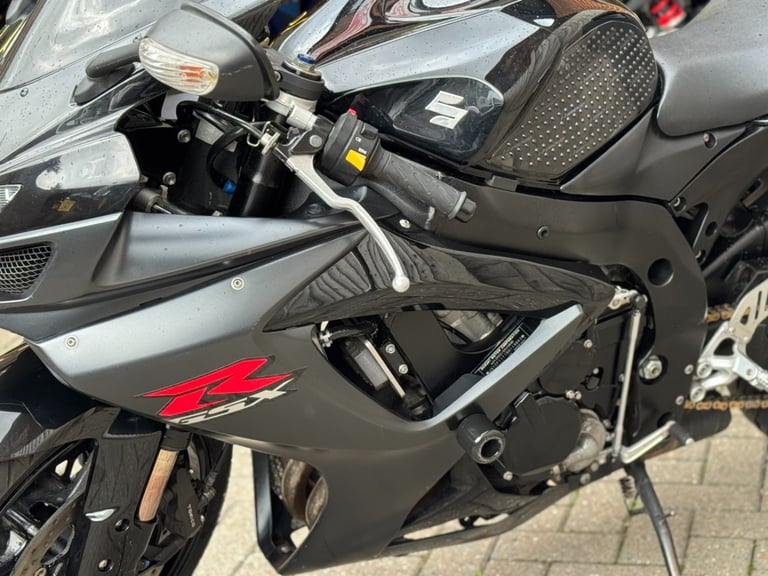 SUZUKI GSXR 750 K7 2007 (07) SUPER SPORT 