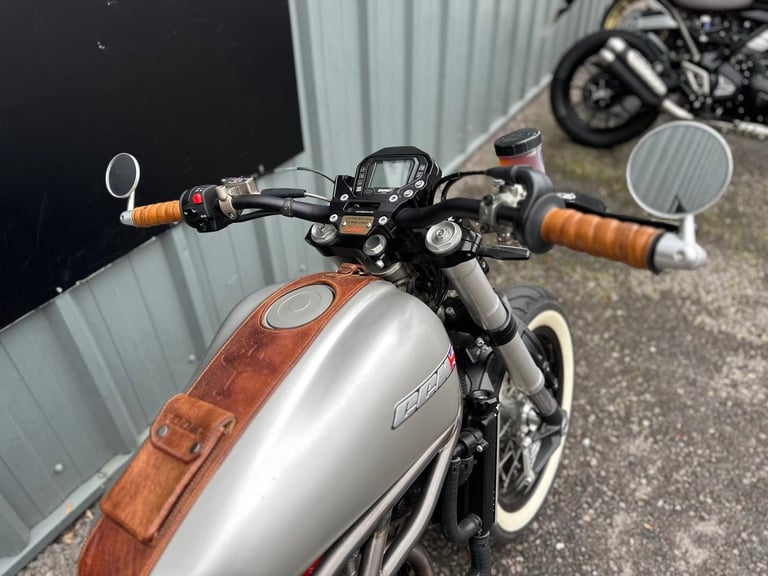 Stunning Super Low Mileage 2019/69 CCM Spitfire Bobber Motorcycle 