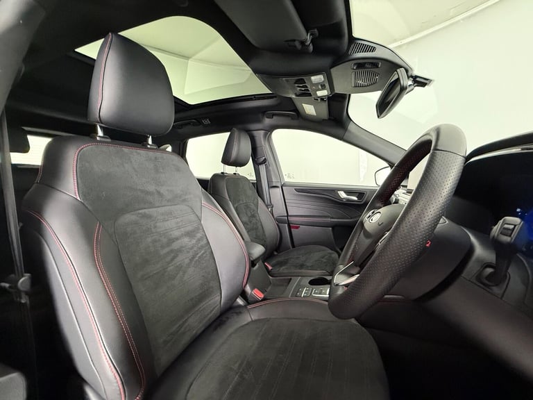  Ford Kuga 2.5 Duratec 14.4kWh ST-Line X Edition CVT Euro 6 (s/s) 5dr Petrol/Electric Hybrid Auto...