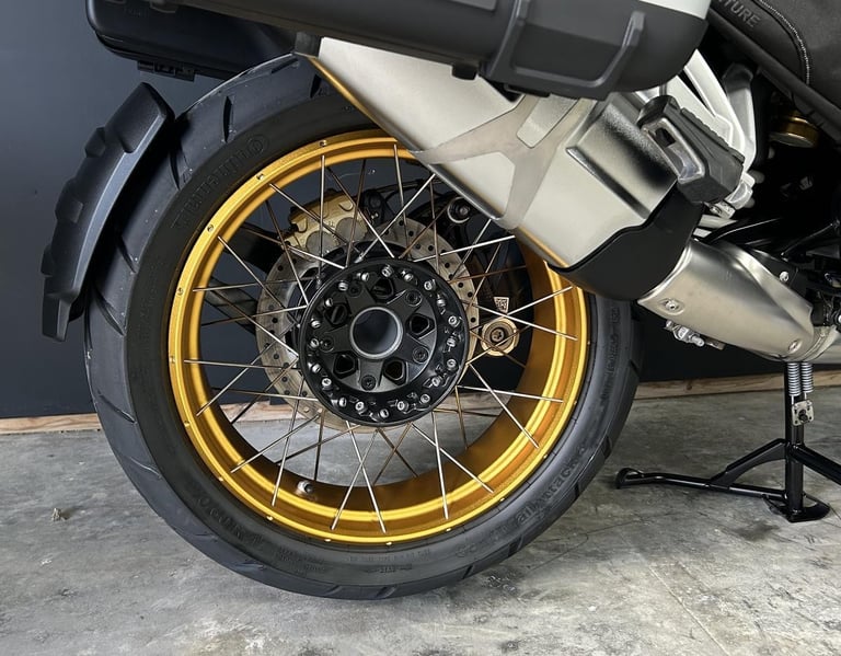 2023 23-PLATE BMW R1250GS TE TROPHY ** JUST 6,442 MILES ** FACTORY UPGRADES **