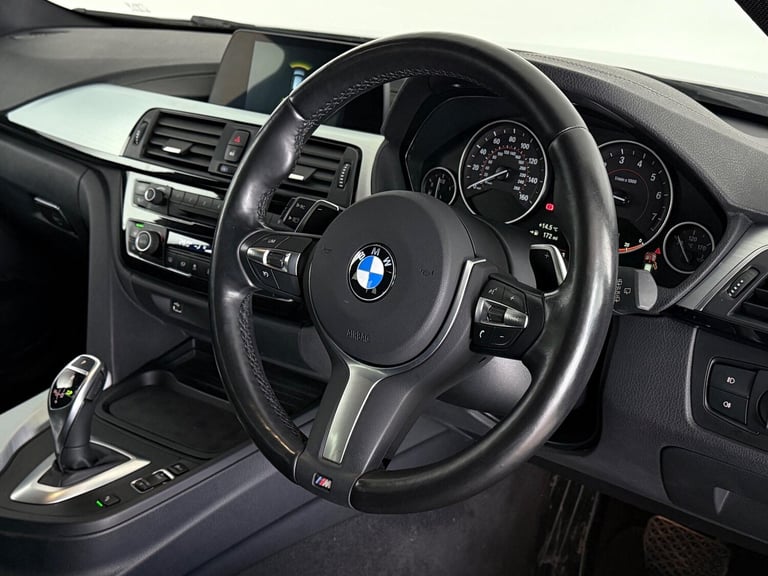 2018 BMW 3 Series 2.0 320i M Sport Shadow Edition Touring Auto xDrive Euro 6 (s/s) 5dr ESTATE Pet...