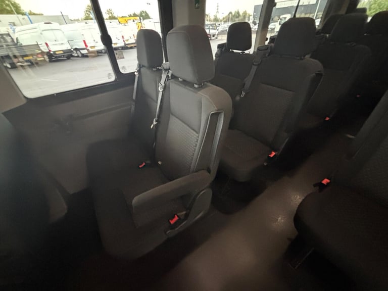  Ford Transit 2.0 460 EcoBlue Trend RWD L4 H3 Euro 6 (s/s) 5dr (17 Seat, DRW) Diesel Manual