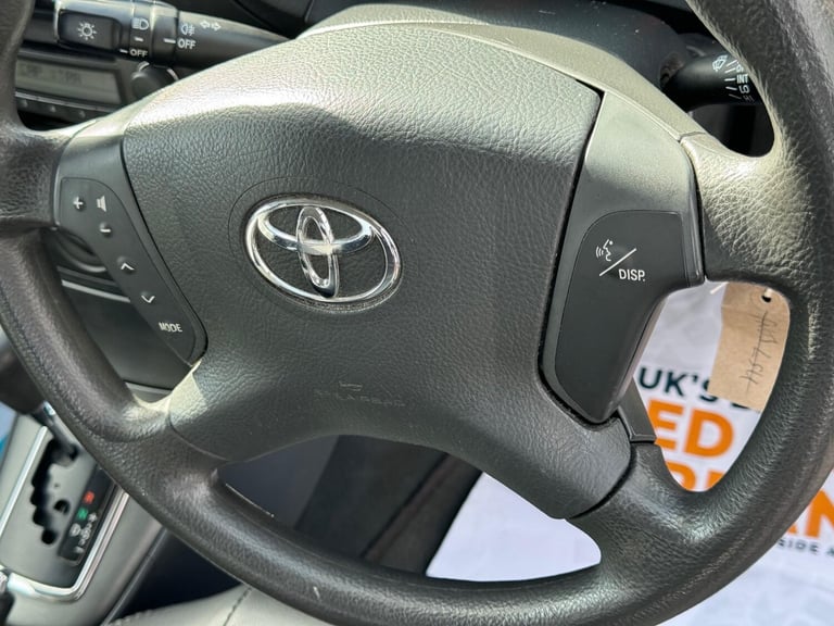 2003 Toyota Avensis T3-s Semi-auto Hatchback Petrol Automatic