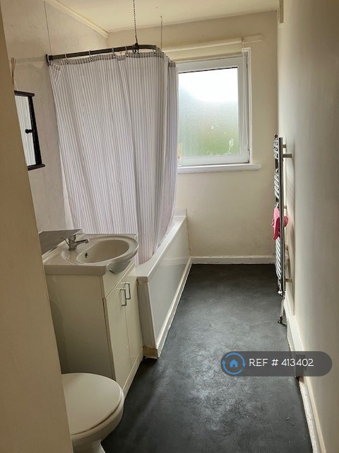 2 bedroom flat in Formartine Road, Aberdeen, AB24 (2 bed) (#413402)