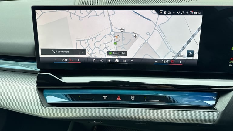 2025 BMW 5 Series 530e M Sport Pro 4dr Auto Saloon Saloon Hybrid Automatic