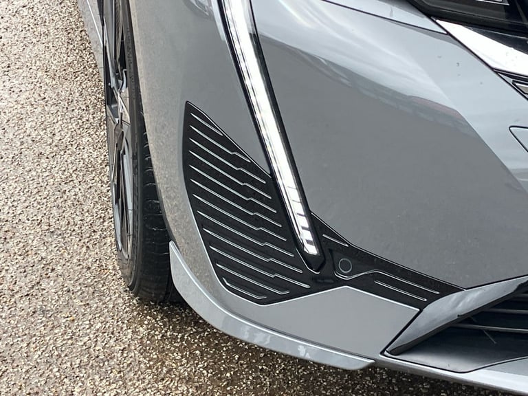 2024 Peugeot 308 115kW GT 54kWh 5dr Auto Hatchback Electric Automatic