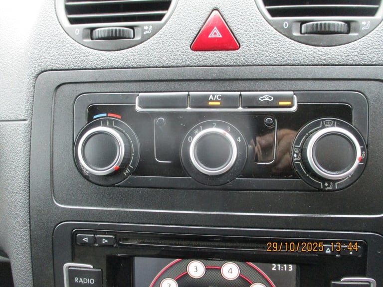 2014 Volkswagen Caddy Maxi 1.6 TDI BlueMotion Tech 102PS Startline Van PANEL VAN Diesel Manual