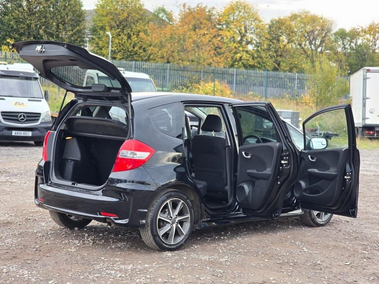 2014 Honda Jazz 1.4 i-VTEC Si Hatchback 5dr Petrol Manual Euro 5 (99 ps) Hatchback Petrol Manual