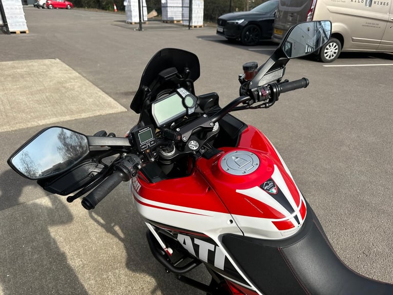 DUCATI MULTISTRADA 1200 PIKES PEAK 2014 - CLEAN EXAMPLE 