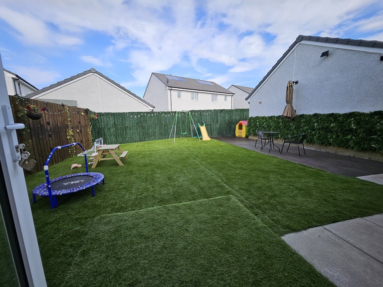 4 bedroom house in 5 CONSUL ROAD PERTH PH1 0AX