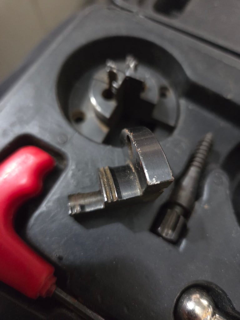 Axminster Chuck woodturning lathe inc jaws direct 1 inch x 8tpi with M33 adapter wood turning 