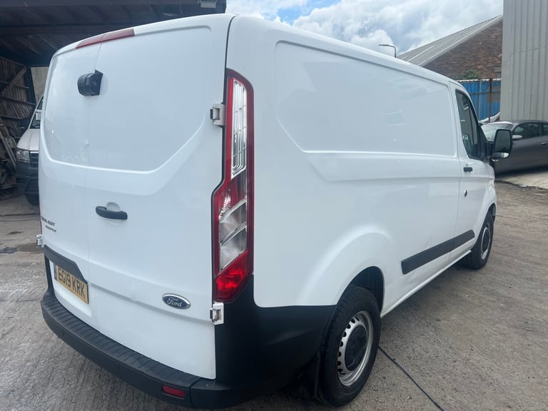 2019 Ford Transit Custom 2.0 TDCi 105ps Low Roof Van PANEL VAN Diesel Manual