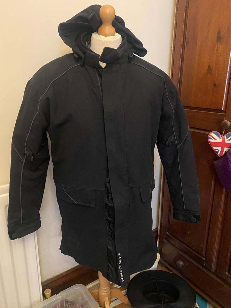 Two Frank Thomas waterproof jackets