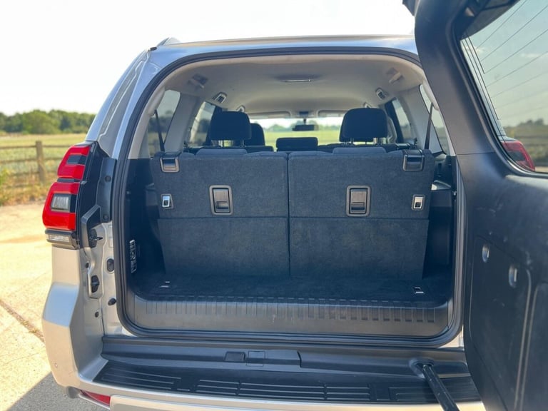 2022 Toyota Land Cruiser 2.8D Active Auto 4WD Euro 6 (s/s) 5dr (7 Seat) ESTATE Diesel Automatic