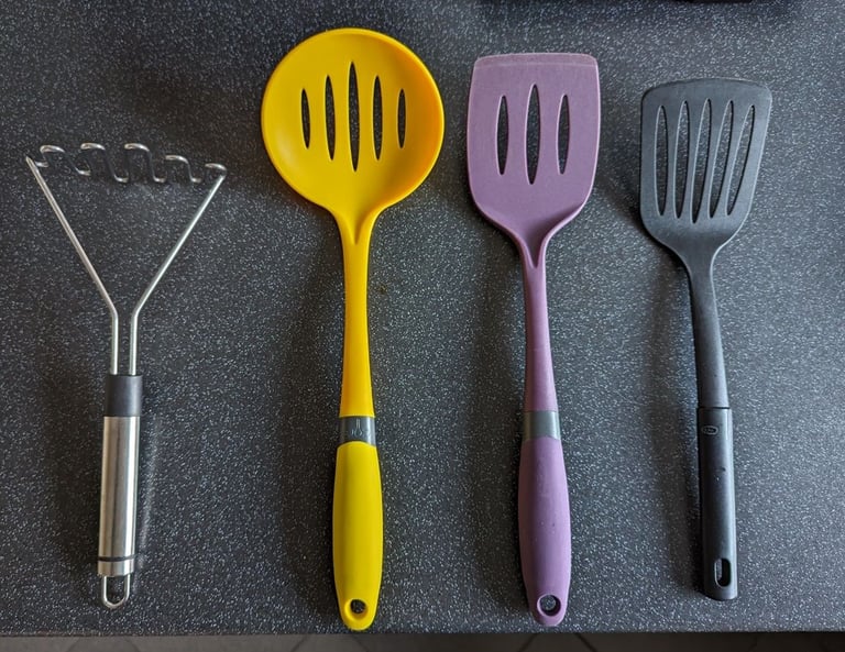 4 piece kitchen utensils - used but in good condition