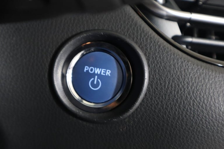 2022 Toyota C-HR 1.8 VVT-h Design CVT Euro 6 (s/s) 5dr HATCHBACK PETROL/ELECTRIC Automatic