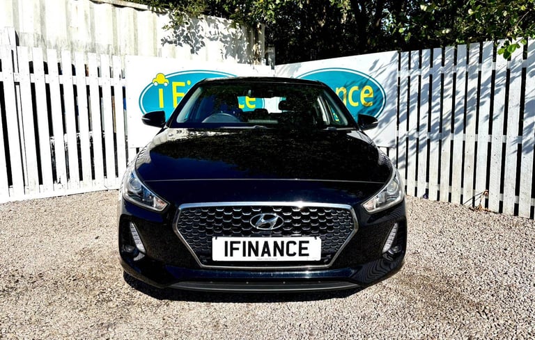CAN'T GET CREDIT? CALL US! Hyundai i30 1.0 T-GDi SE Nav Blue Drive ISG - £149 DEPOSIT, £63 PER WEEK