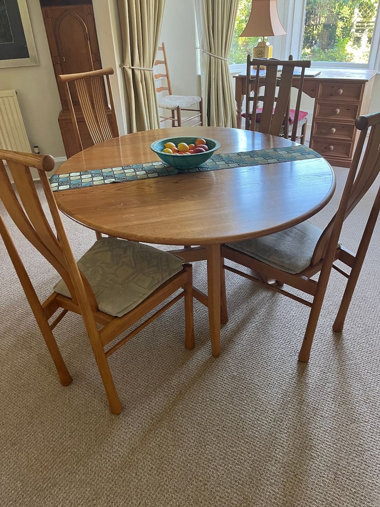 Ercol Saville blonde ash Dining Suite Table and 4 chairs