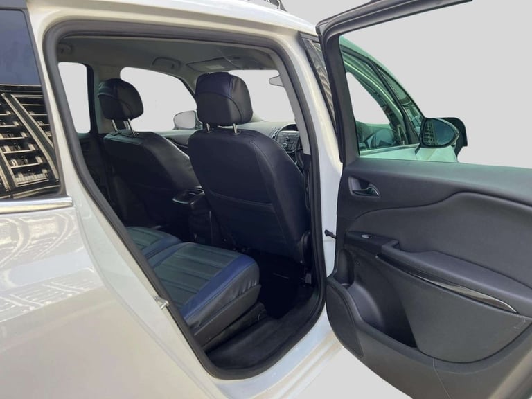 2016 Vauxhall Zafira 1.4T SE 5dr Auto MPV PETROL Automatic