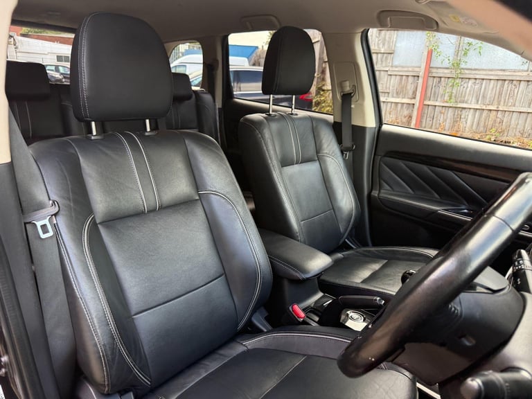 2018 Mitsubishi Outlander 2.2 DI-D 4 4WD Euro 6 (s/s) 5dr ESTATE Diesel Manual