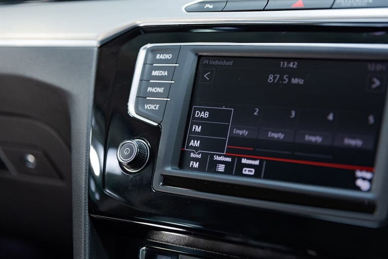 2016 Volkswagen Passat GT TDI BLUEMOTION TECHNOLOGY Saloon Diesel Manual