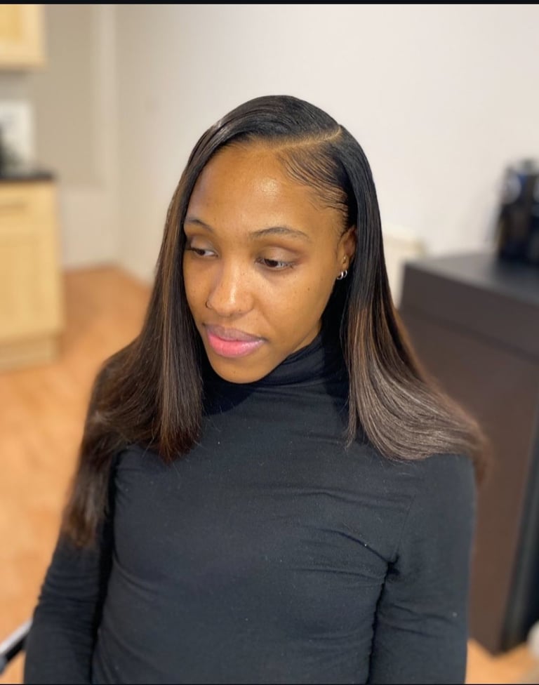 Afro mobile hairdresser, braids, weaves, hair extensions 