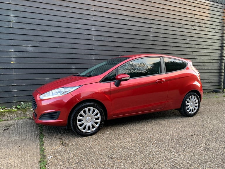 FORD FIESTA 1.5 TDCi Style Hatchback 3dr Diesel Manual Euro 6 (75 ps) 2015