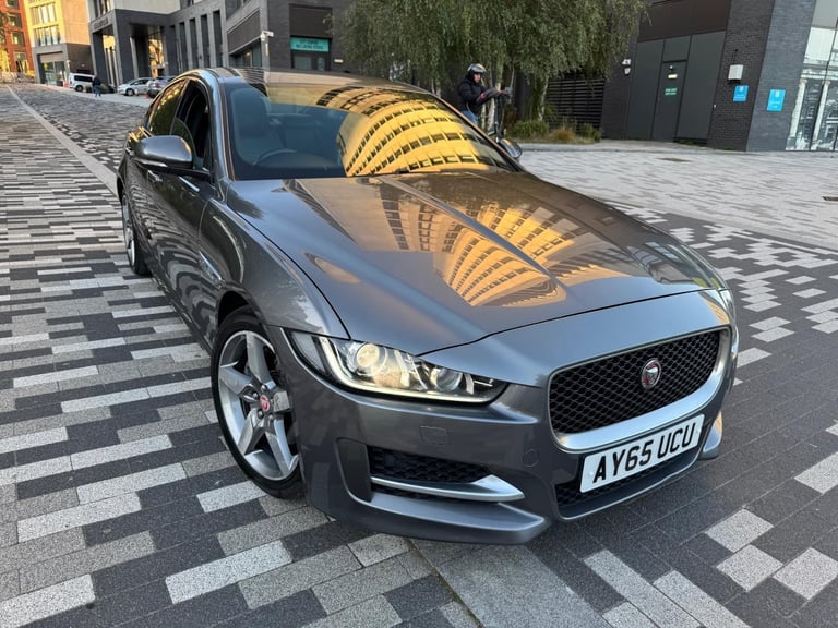 2015 JAGUAR XE R - SPORT 2.0 DIESEL AUTOMATIC 4dr SALOON GREY + £35 ROAD TAX