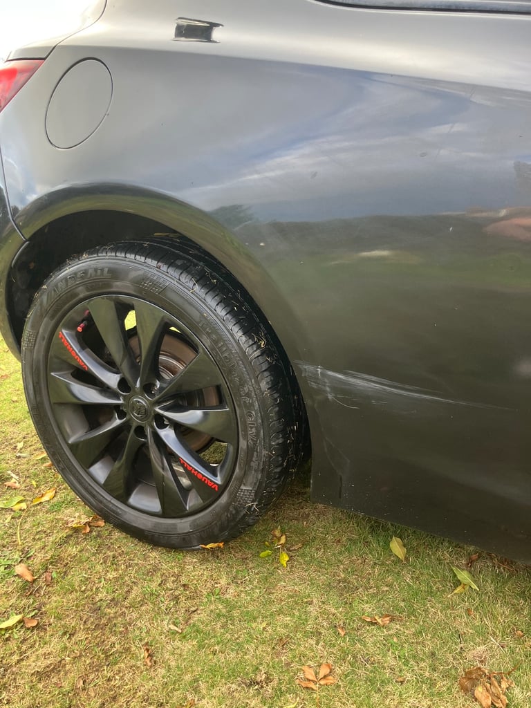 Vauxhall Astra 3 Door GTC CDTI SRi 16V 2.0 Diesel Automatic (2012).
