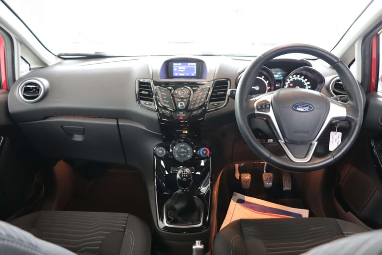 2016 Ford Fiesta 1.0 EcoBoost Zetec 5dr HATCHBACK PETROL Manual