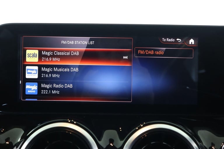 2021 Mercedes-Benz GLA 1.3 GLA180 AMG Line (Executive) 7G-DCT Euro 6 (s/s) 5dr HATCHBACK Petrol A...