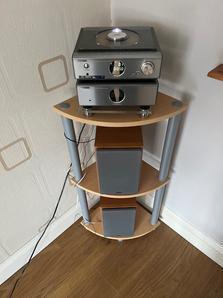 Hitachi AX-M69 Hi-Fi Component System with stand