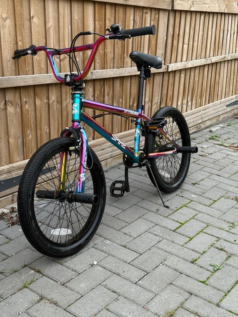 Spike Afterburn BMX bike